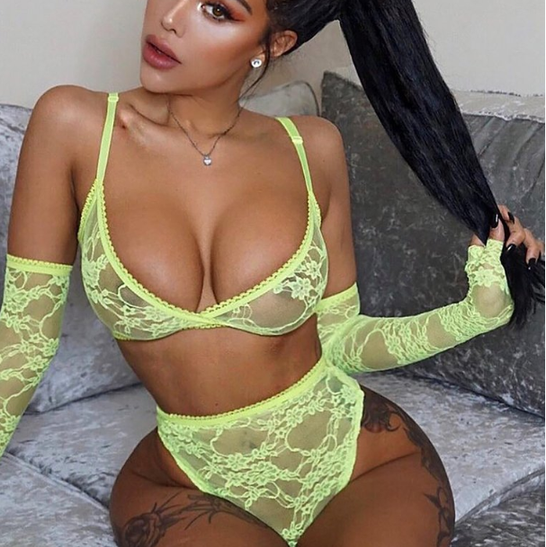 Damen Dessous mit Dreipunkt-Riemen