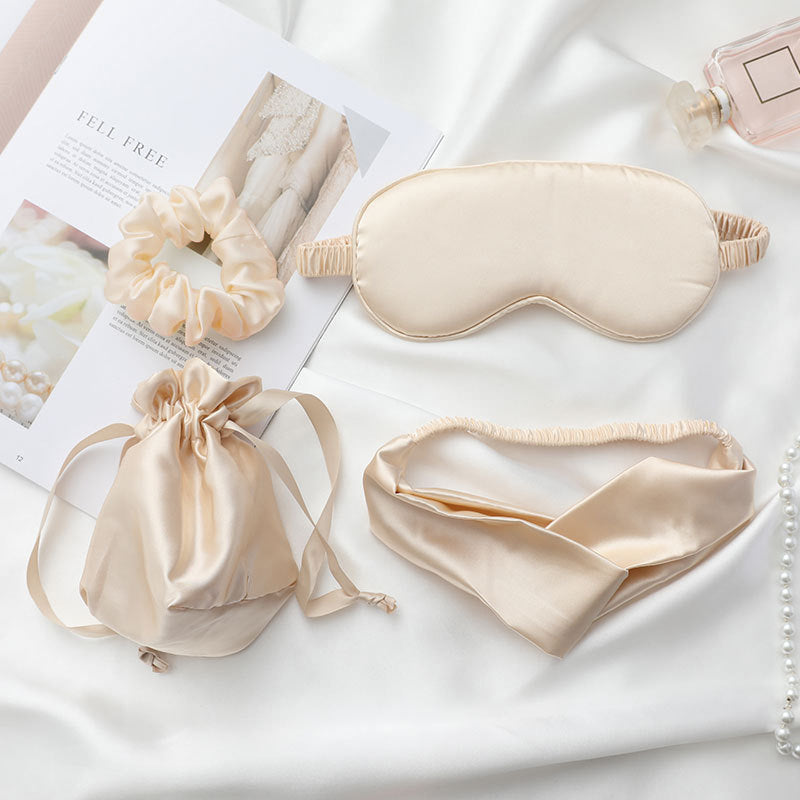 Vierteiliges Augenmasken-Set aus Kunstseide